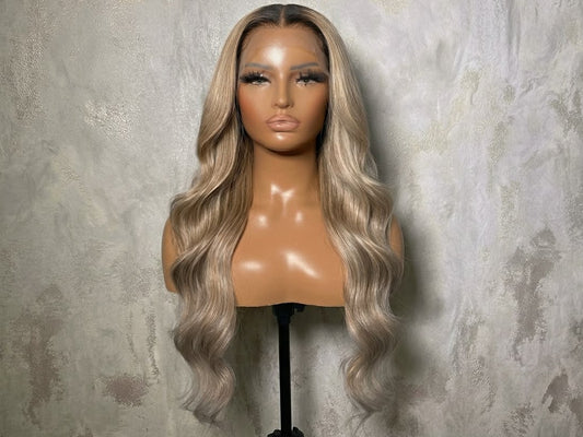 Beyonce Bombshell Wig(human blend)